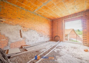 Casa indipendente Bagnolo Piemonte - foto 8