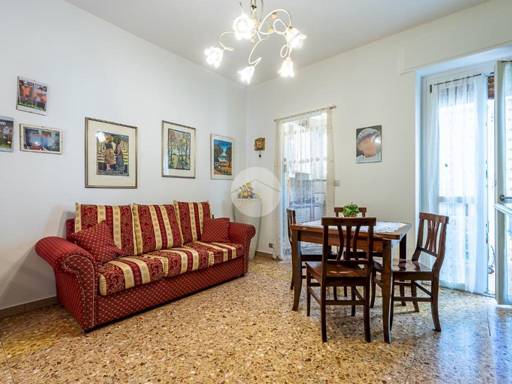 Three-room apartment Via Cimarosa, Collegno - photo 3