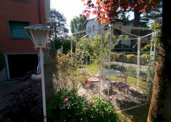 Appartamento in Villa via Leonardo da Vinci, 9, Casalecchio di Reno - foto 2