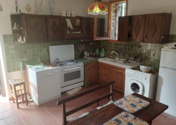 Villa Via Martiri di Gordale, Castel Vittorio - photo 3