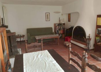 Villa Via Martiri di Gordale, Castel Vittorio - photo 6