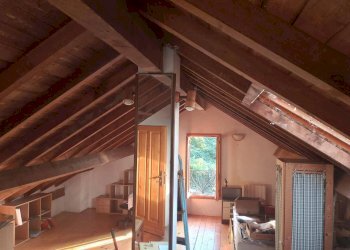 Villa Via Martiri di Gordale, Castel Vittorio - photo 13