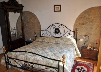 Villa Via Martiri di Gordale, Castel Vittorio - photo 32