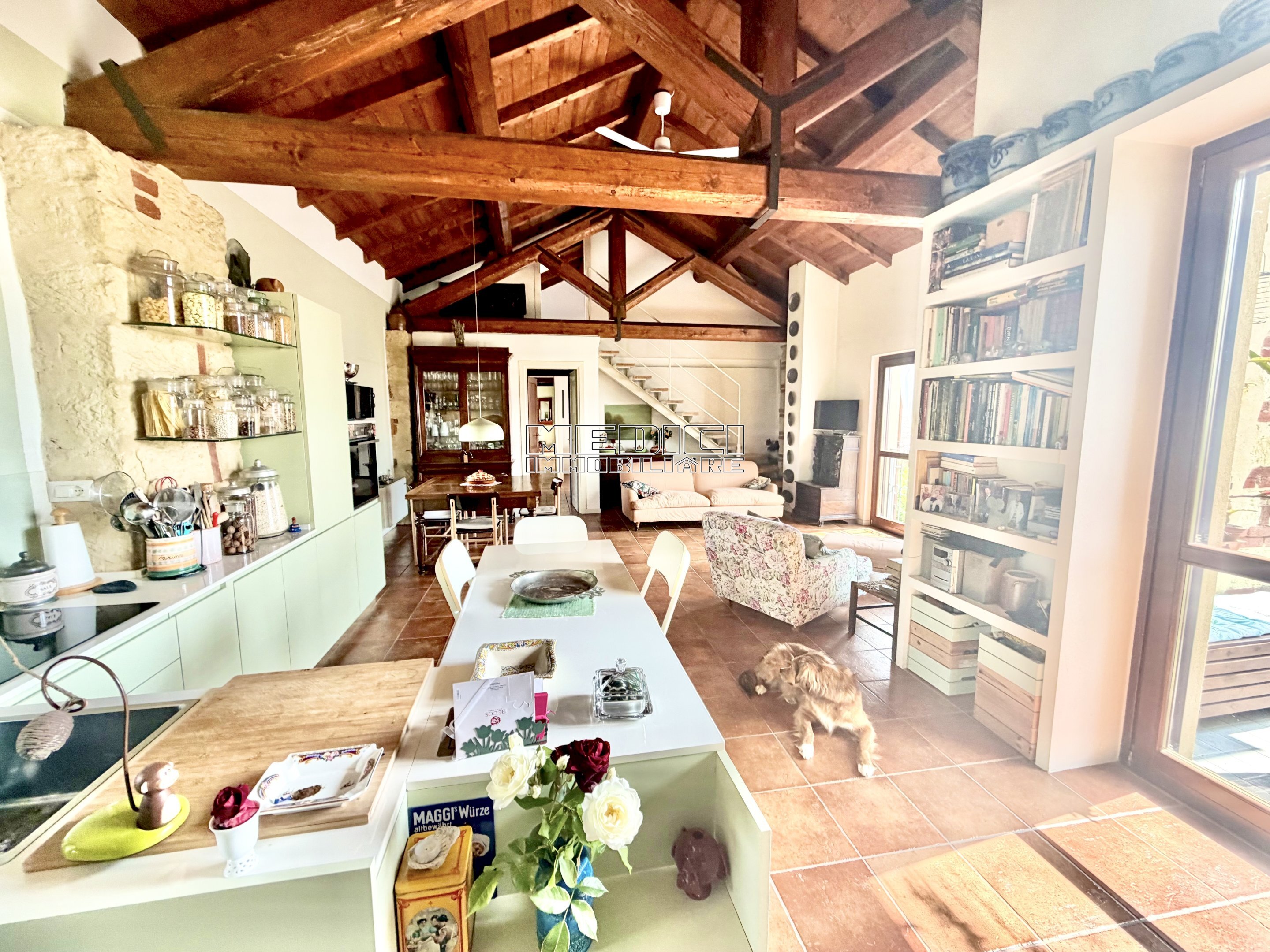 Zona giorno - Trilocale Via Ca' Intersenga, 3, Vignale Monferrato - foto 2