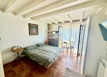 Camera - Trilocale Via Ca' Intersenga, 3, Vignale Monferrato - foto 13