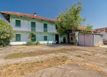 Semi-detached house Via Lavalle, 5, Vottignasco - photo 1