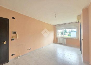 Three-room apartment Via Migliarone, Alpignano - photo 9