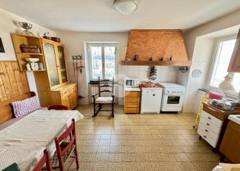 Apartment Località chiesa, Varese Ligure - photo 10