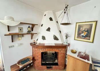 Apartment Località chiesa, Varese Ligure - photo 13