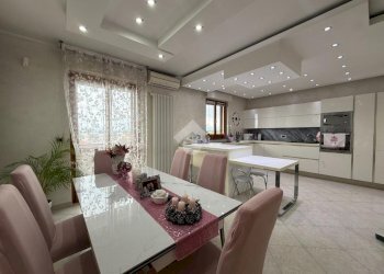 Three-room apartment Via Europa, Candiolo - photo 12