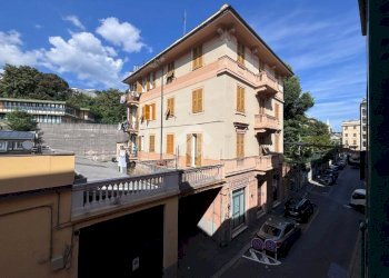 Two-room apartment Via Vado, Genova (neighborhood Sestri Ponente) - photo 4