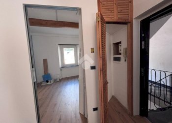 Two-room apartment Via Vado, Genova (neighborhood Sestri Ponente) - photo 6