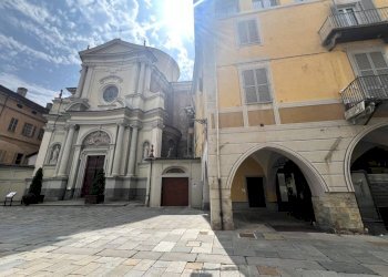 Appartamento Via Roma, 11, Cuneo (zona Centro Storico) - foto 4