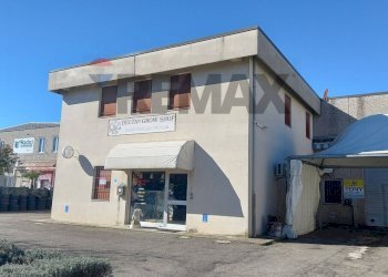 Shop Castelfranco Emilia, MO, Castelfranco Emilia - photo 4