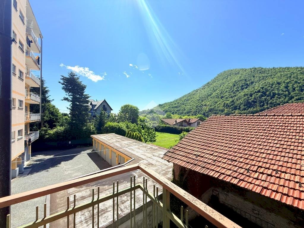 Three-room apartment Via Torino, Lanzo Torinese - photo 2