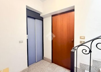 Three-room apartment Via Torino, Lanzo Torinese - photo 4