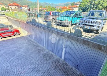 Three-room apartment Via Torino, Lanzo Torinese - photo 28