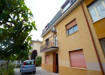 Three-room apartment Formigine, Formigine - photo 2