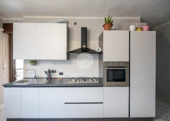 Three-room apartment Via Giuseppe Garibaldi, Volvera - photo 4