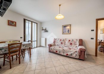 Three-room apartment Via A. Biasotto, Novellara - photo 6