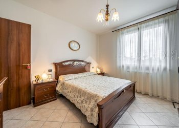 Three-room apartment Via A. Biasotto, Novellara - photo 17