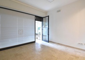 Shop Viale San Martino, Riccione - photo 10