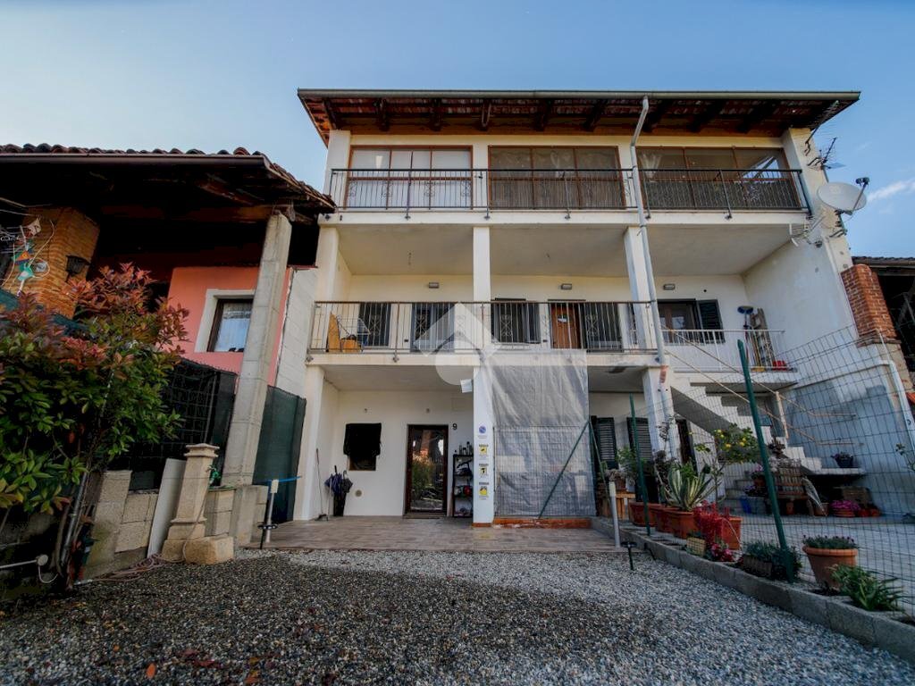 Semi-detached house Vicolo rocatti, Bosconero - photo 1
