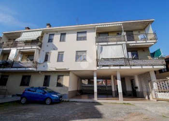 Four-room apartment Via libania, San Benigno Canavese - photo 1