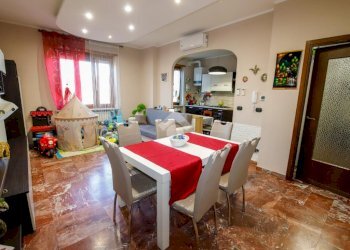 Four-room apartment Via libania, San Benigno Canavese - photo 3