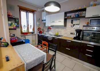 Four-room apartment Via libania, San Benigno Canavese - photo 8