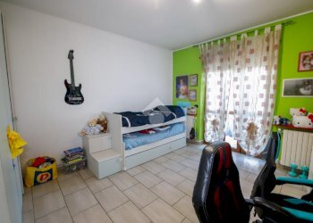 Four-room apartment Via libania, San Benigno Canavese - photo 15