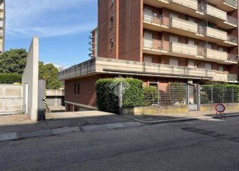 Box Via Silvestro Lega, Torino (neighborhood Rebaudengo) - photo 12
