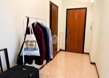 One-room apartment Via Jacchia, Parma (neighborhood Montanara) - photo 6