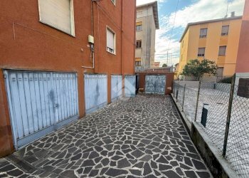 Three-room apartment Via Torrente Manubiola, Parma (neighborhood Montanara) - photo 12