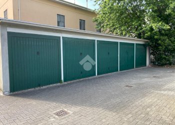 Trilocale Via Fratelli Rosselli, Parma (zona San Leonardo) - foto 35
