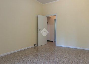 Three-room apartment Via Alex Visconti, Milano (neighborhood Gallaratese) - photo 22