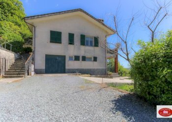 La casa - Semi-detached house Loc. Rovieto Superiore
 
139, Stella - photo 1