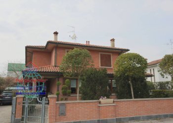 Foto 4 - Semi-detached house VIA PAPA GIOVANNI XXIII
 
14/B, Malalbergo - photo 4