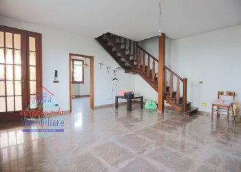 Foto 6 - Semi-detached house VIA PAPA GIOVANNI XXIII
 
14/B, Malalbergo - photo 6