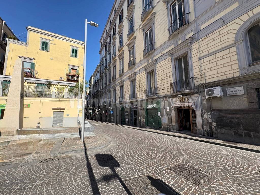 Foto 1 - Office Via Gennaro Serra, Napoli - photo 1