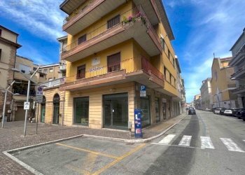 Foto 1 - Ufficio Piazza Cesare Battisti
9, San Benedetto del Tronto - foto 1