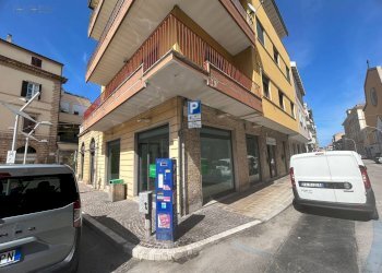 Foto 2 - Ufficio Piazza Cesare Battisti
9, San Benedetto del Tronto - foto 2