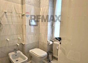 Bagno - Bilocale Via Pisanello
4, Milano - foto 9