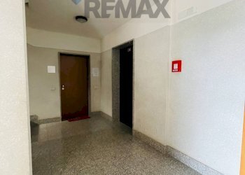Stanza vuota - Office Via Parigi
 
13, Casamassima - photo 4