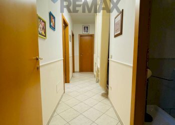 Hall / corridoio - Office Via Parigi
 
13, Casamassima - photo 7