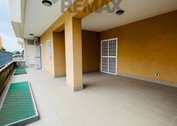 Terrazza - Office Via Parigi
 
13, Casamassima - photo 13