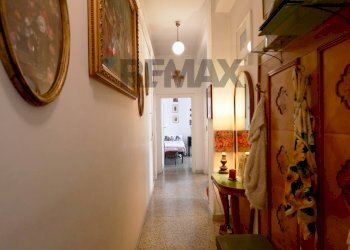Hall / corridoio - Appartamento Via Giacomo Matteotti
 
29, Bari - foto 8