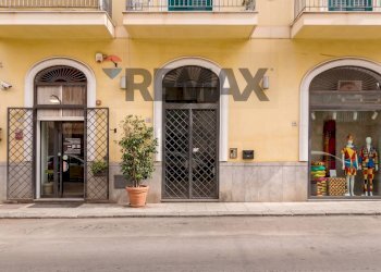 INGRESSO PALAZZINA - Two-room apartment Via Archimede
 
44, Palermo - photo 27