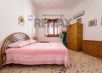Camera / camera da letto - Casa indipendente Via Calazza
 
18, San Vito Lo Capo - foto 8