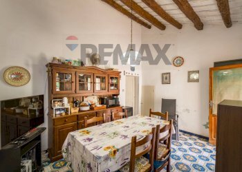 Sala da pranzo - Casa indipendente Via Calazza
 
18, San Vito Lo Capo - foto 41
